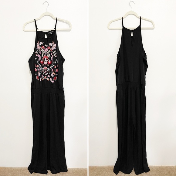 New INC Sleeveless Embroidered Jumpsuit Halter Neckline Pockets Blouson Size XLP - Picture 4 of 11